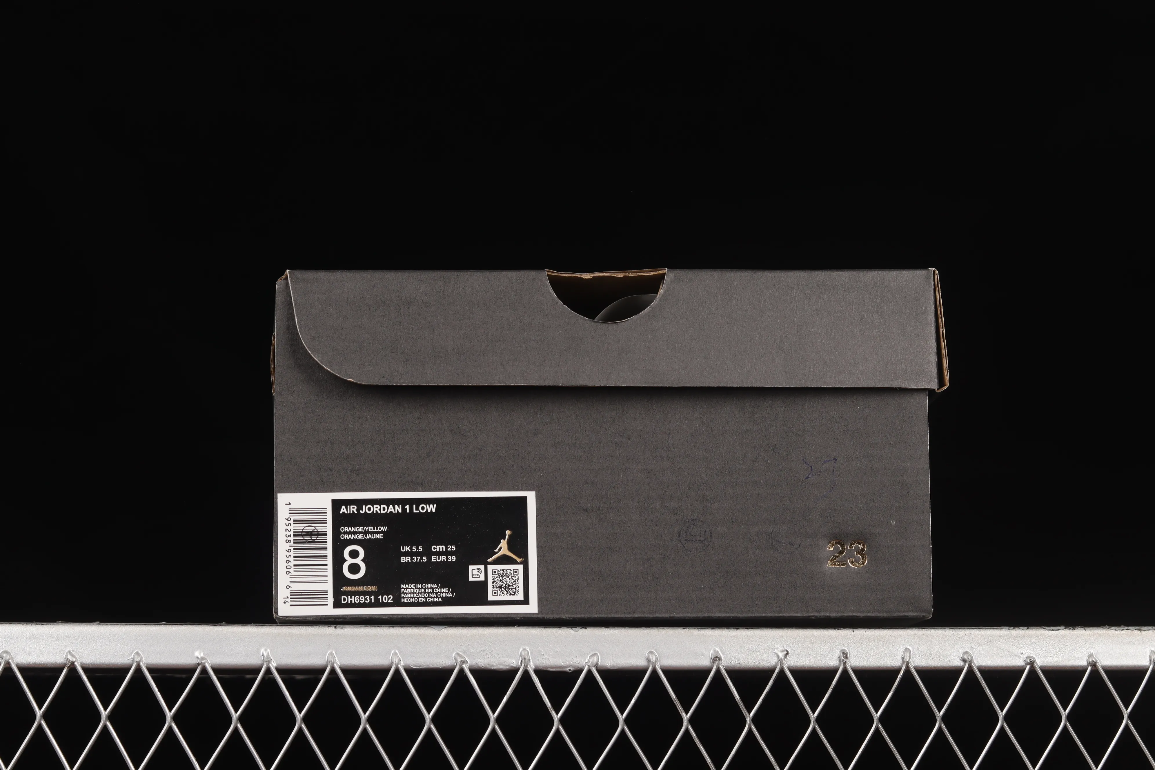 All categories Air Jordan Jordan series basketball shoes Air Jordan 1 Low Z version Air Jordan 1 Low "Ceramic" AJ1 Joe 1 Ugly Duckling low-top basketball shoes DH6931-102